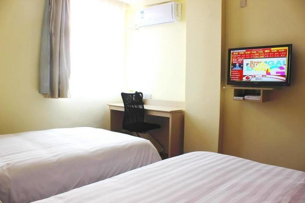 Hanting Hotel Yibin Zhongshan Street Luaran gambar